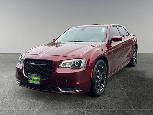 2019 Chrysler 300 S