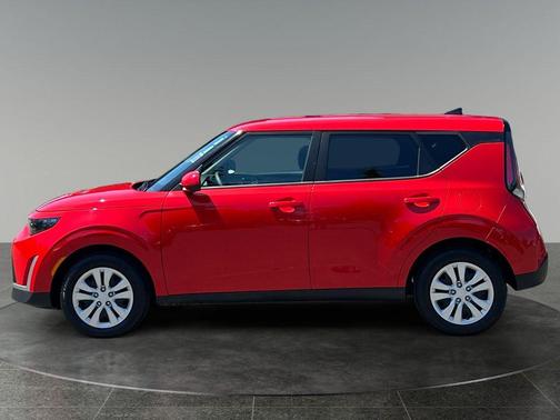 Inferno Red 2025 Kia Soul LX