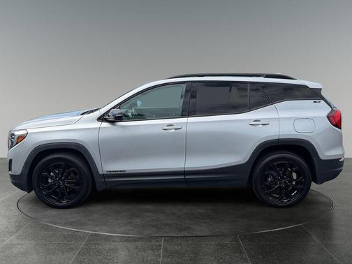 Quicksilver Metallic 2021 GMC Terrain SLT