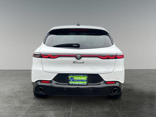 Alfa White 2024 Alfa Romeo Tonale Veloce EAWD