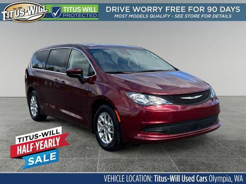 2023 Chrysler Voyager LX