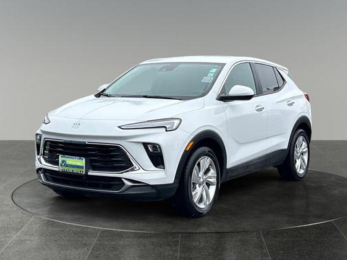Summit White 2025 Buick Encore GX Preferred