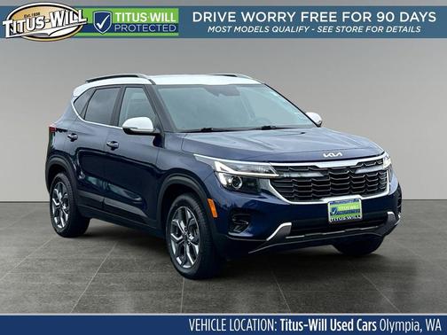 Dark Ocean Blue/White Roof 2024 Kia Seltos S