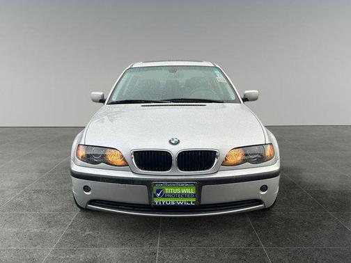 2003 BMW 325 325i