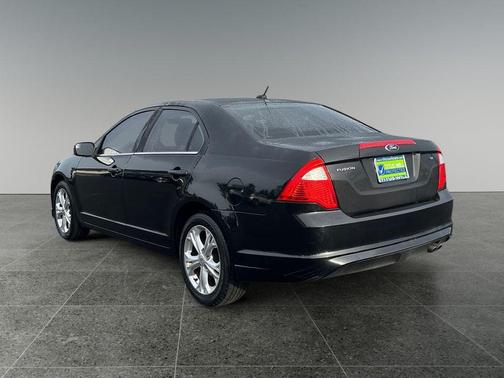 Black 2012 Ford Fusion SE