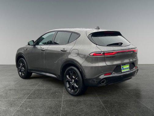 Gray Cray 2024 Dodge Hornet R/T Plus EAWD