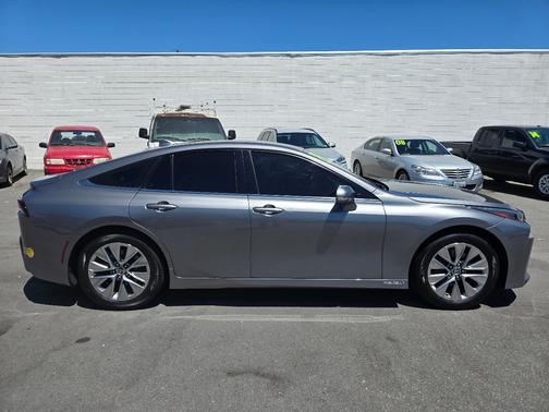 2021 Toyota Mirai XLE