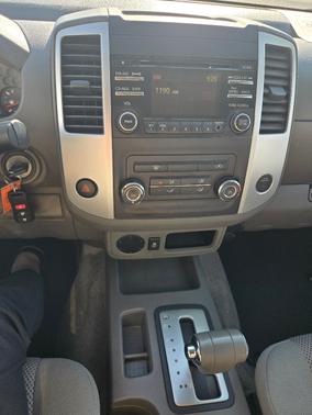 2014 Nissan Frontier SV