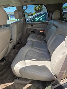 2002 Chevrolet Tahoe LS