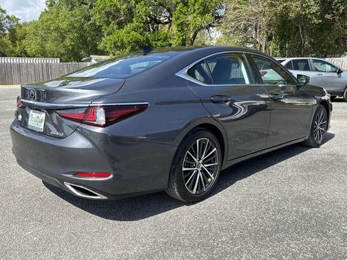 Cloudburst Gray 2022 Lexus ES 350 Base