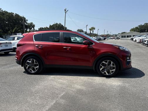 2022 Kia Sportage EX