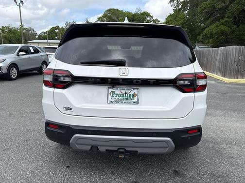 Platinum White Pearl 2024 Honda Pilot EX-L