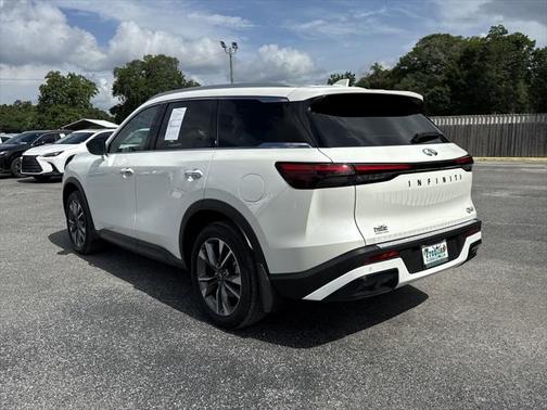 2024 INFINITI QX60 Luxe