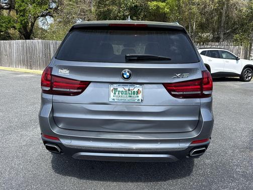 Space Gray Metallic 2018 BMW X5 sDrive35i