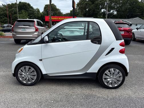 Crystal White Matte 2014 smart ForTwo passion