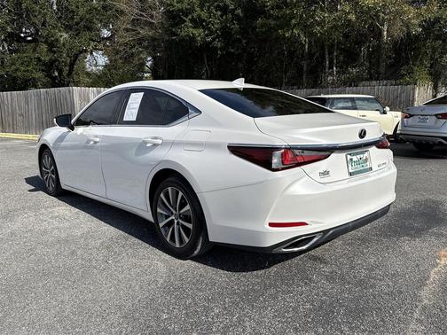 2019 Lexus ES 350 Base
