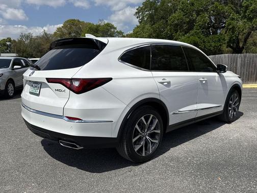 Platinum White Pearl 2023 Acura MDX Technology Package