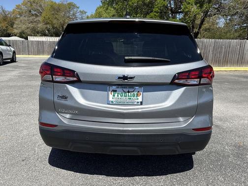 Sterling Gray Metallic 2023 Chevrolet Equinox LS