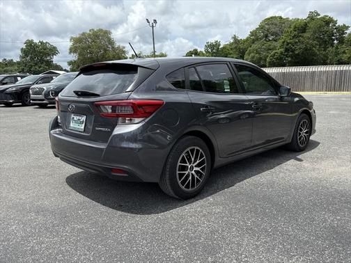2022 Subaru Impreza Base