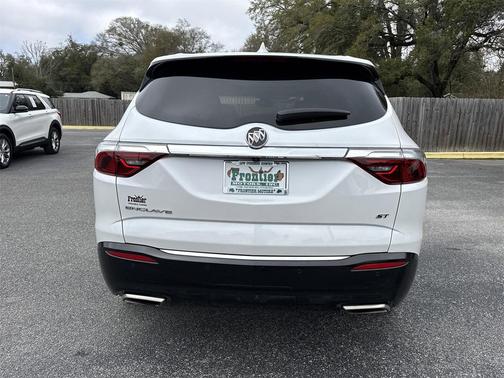 2023 Buick Enclave Essence FWD