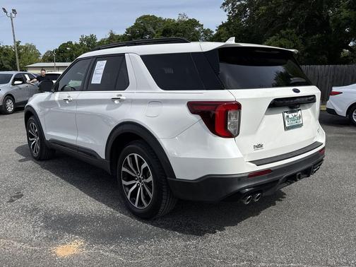Star White Metallic Tri-Coat 2020 Ford Explorer ST