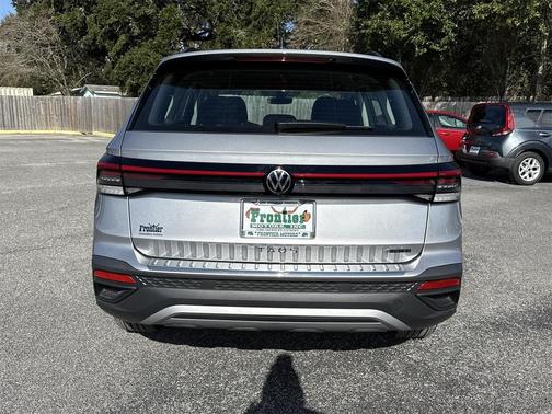 2025 Volkswagen Taos 1.5T S