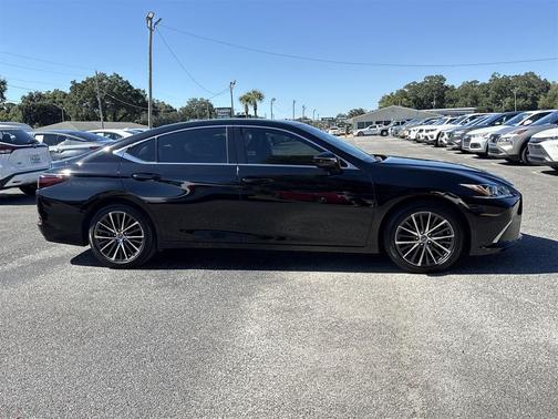 2024 Lexus ES 350 Base