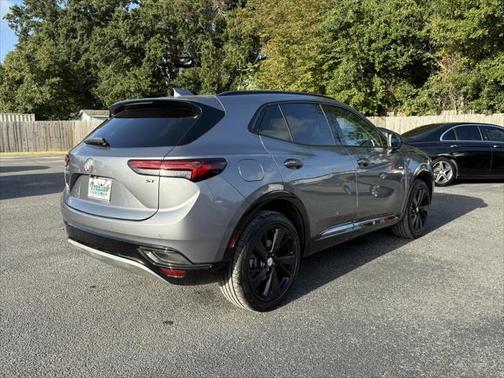 2021 Buick Envision FWD Essence