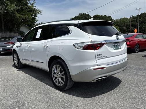 2022 Buick Enclave FWD Premium