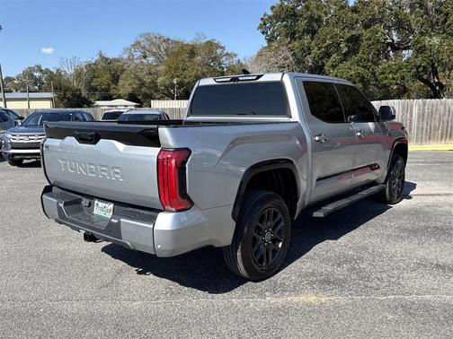 2023 Toyota Tundra Platinum