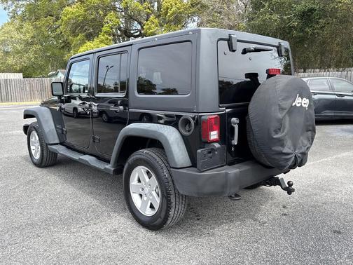 2014 Jeep Wrangler Unlimited Sport