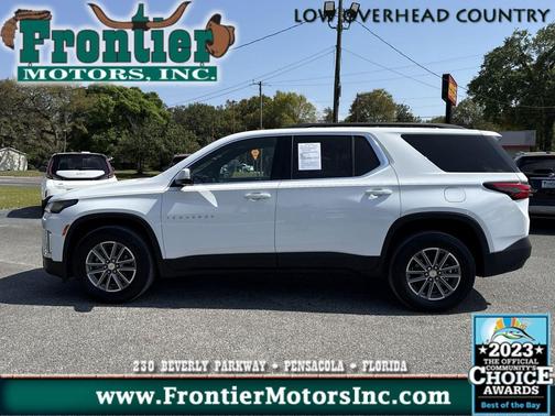 Summit White 2023 Chevrolet Traverse LT Cloth