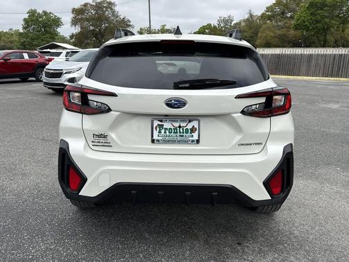 Crystal White Pearl 2024 Subaru Crosstrek Premium