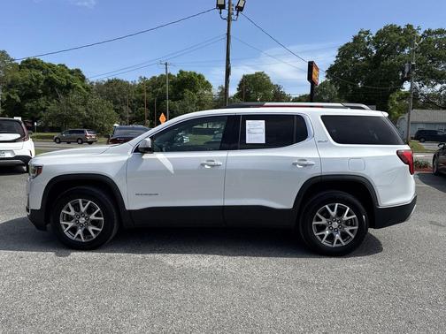White Frost Tricoat 2021 GMC Acadia FWD SLT