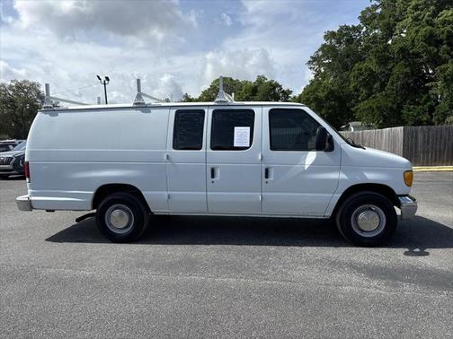 2003 Ford E250 Cargo