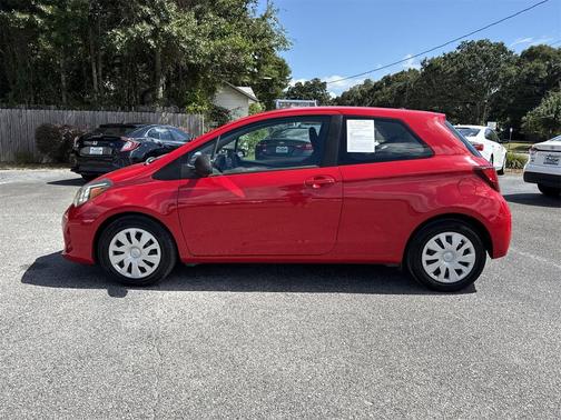 2015 Toyota Yaris L