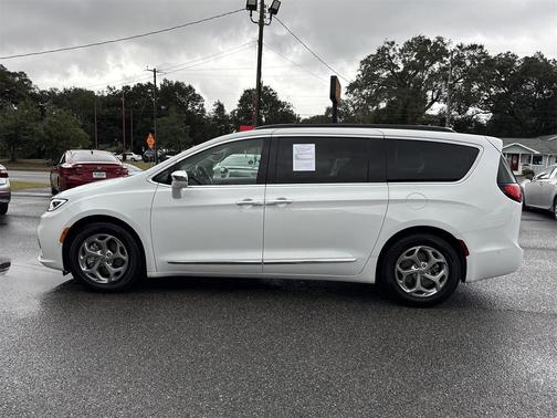 2022 Chrysler Pacifica Limited