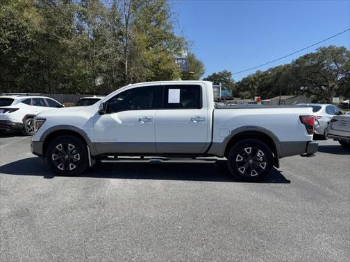 2021 Nissan Titan Platinum Reserve