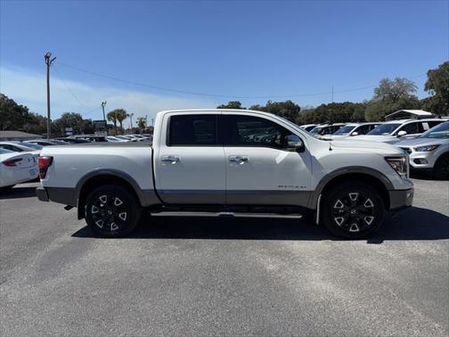2021 Nissan Titan Platinum Reserve
