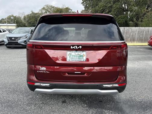 2024 Kia Carnival LX