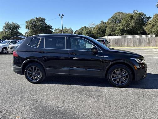 2023 Volkswagen Tiguan 2.0T SE 4MOTION