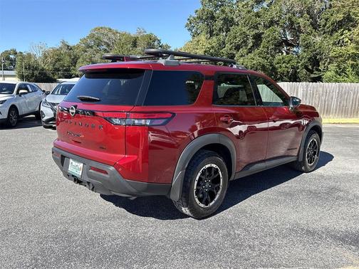 2024 Nissan Pathfinder Rock Creek 4WD