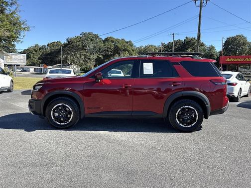 2024 Nissan Pathfinder Rock Creek 4WD