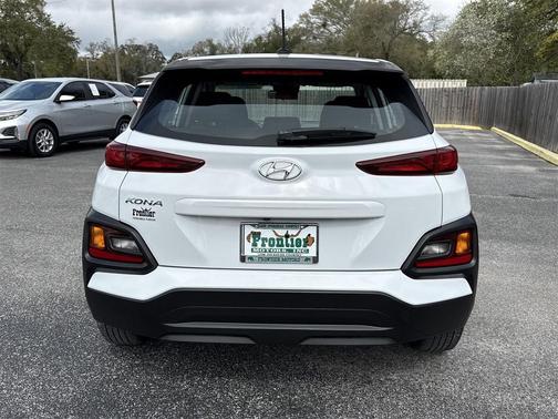 2021 Hyundai KONA SE
