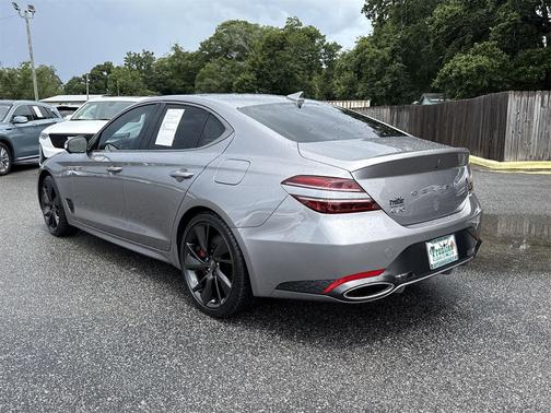2023 Genesis G70 3.3T RWD