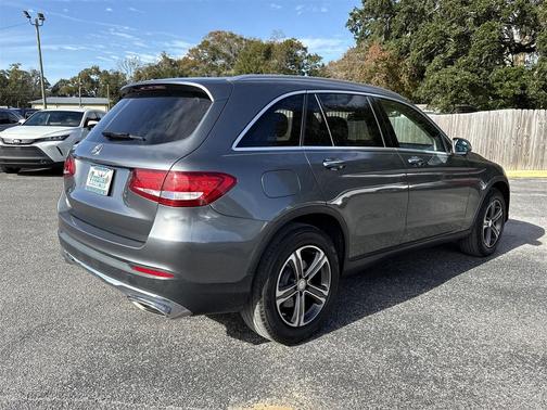 2016 Mercedes-Benz GLC 300 Base