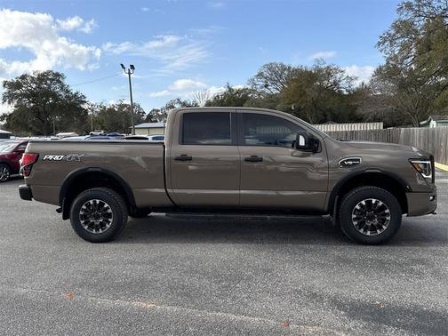 2024 Nissan Titan XD PRO-4X