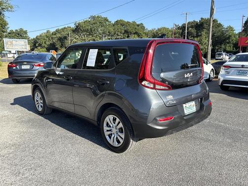 2022 Kia Soul LX