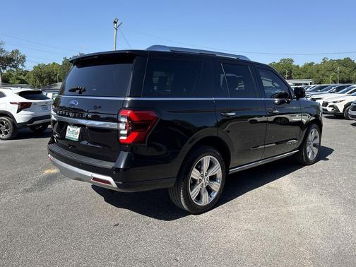 Agate Black Metallic 2023 Ford Expedition Platinum