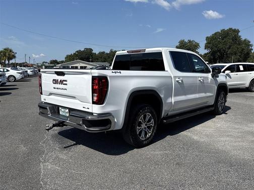 2024 GMC Sierra 1500 SLE